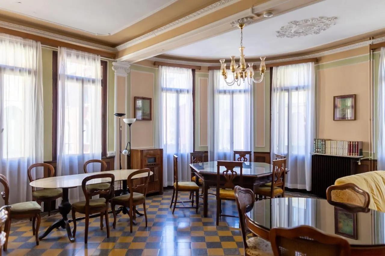 Hostel Ostello Domus Civica Velence Olaszország