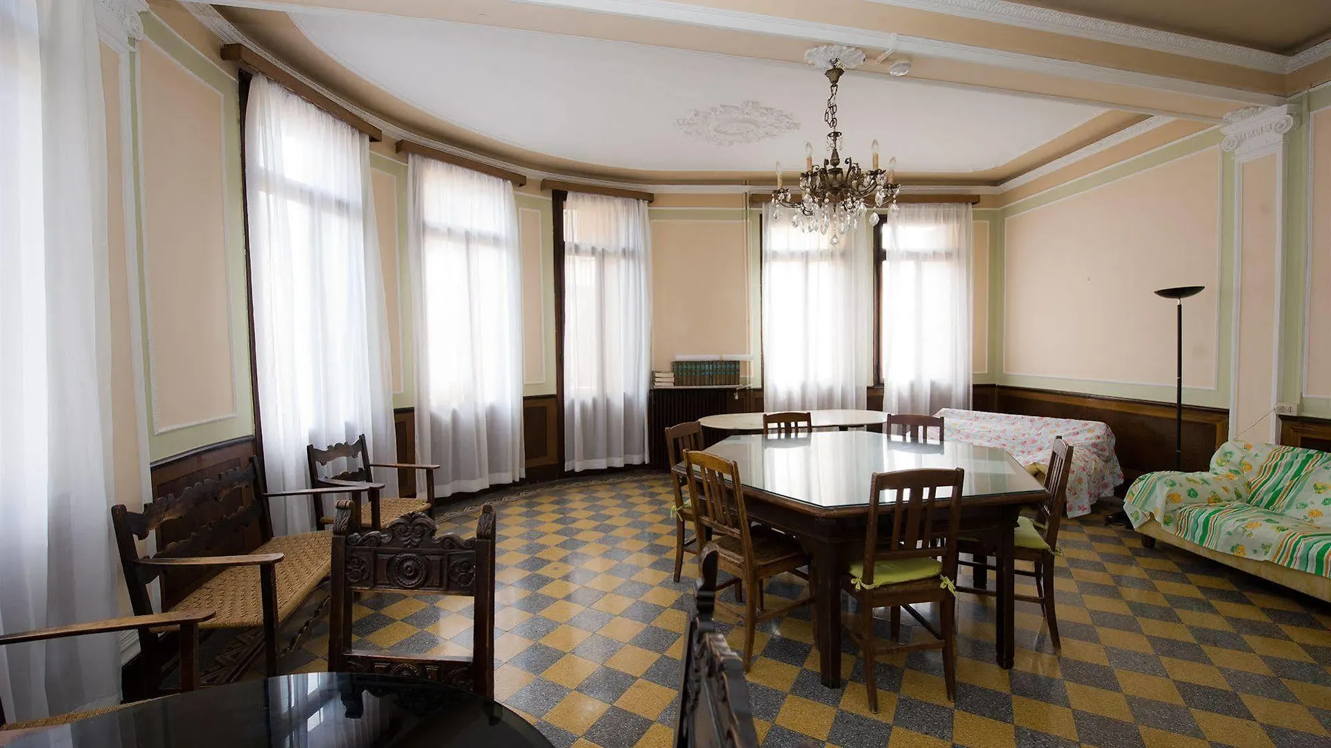 Hostel Ostello Domus Civica Βενετία