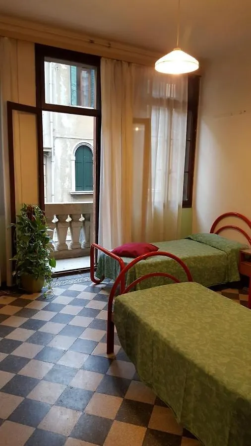 Ostello Domus Civica Veneza Albergue