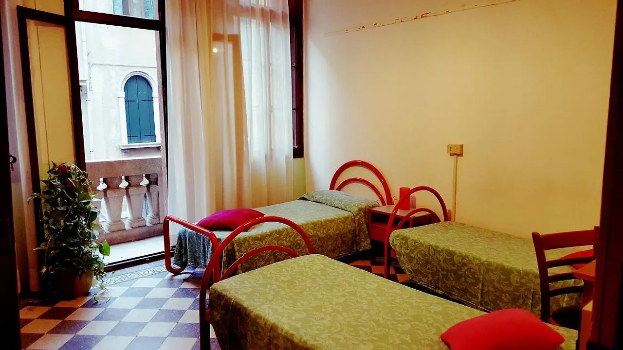 Ostello Domus Civica Veneza Albergue