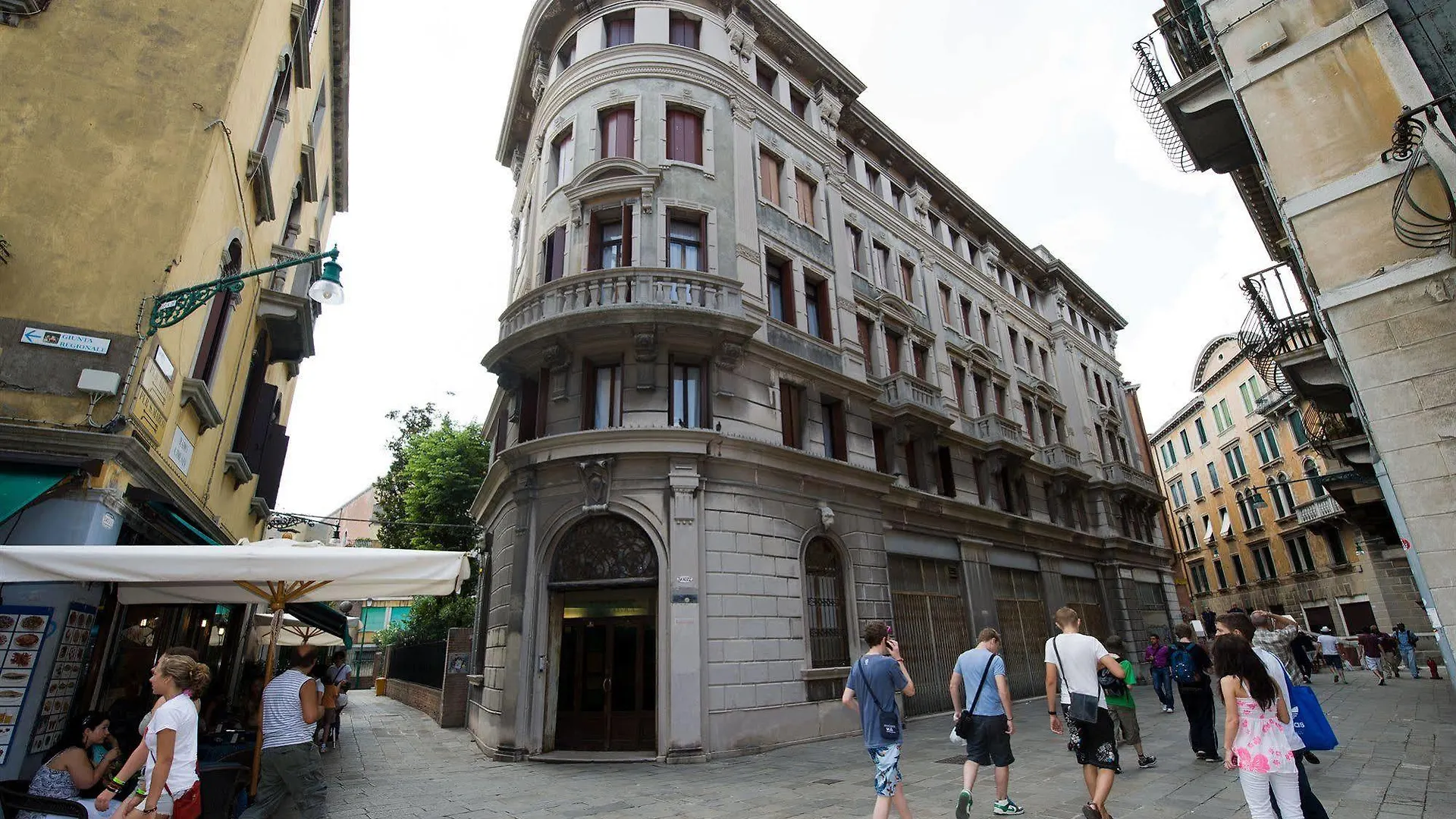 Albergue Ostello Domus Civica Veneza Itália