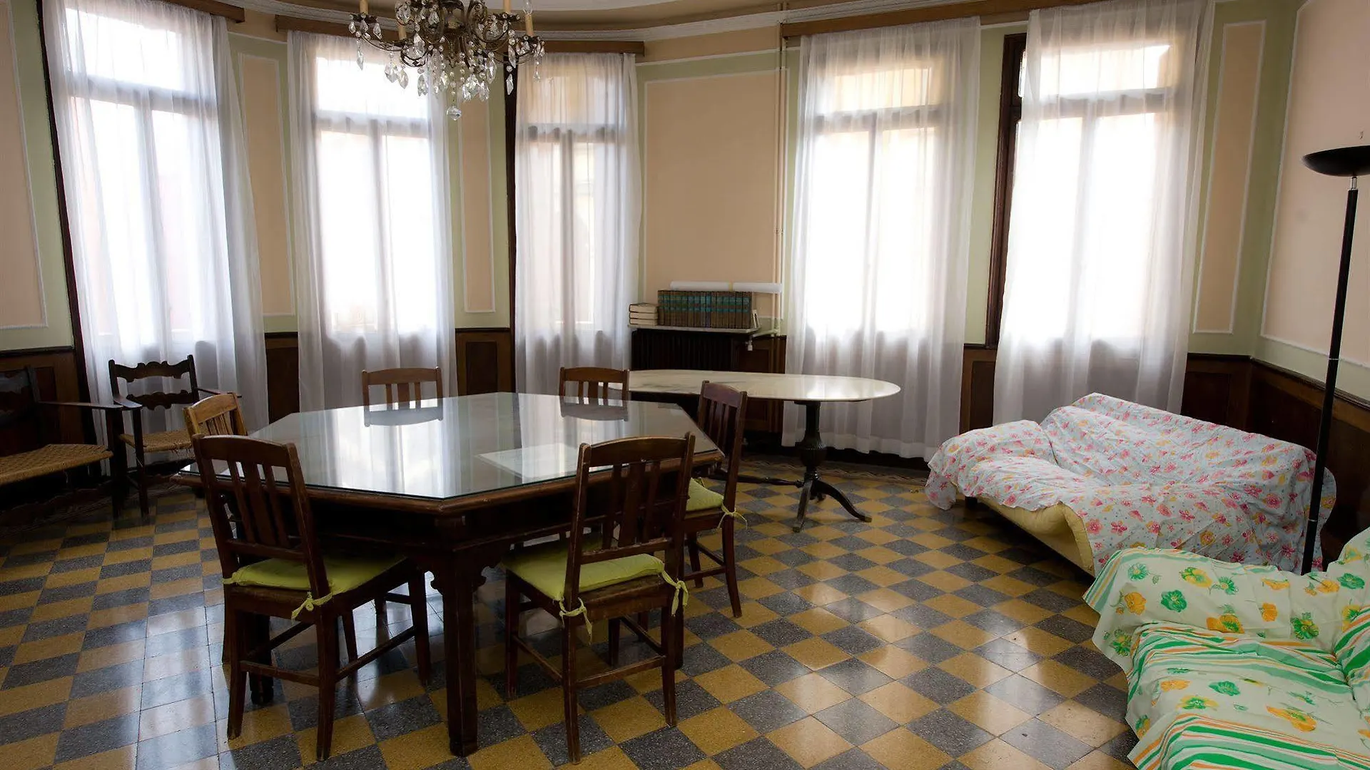 Ostello Domus Civica Veneza